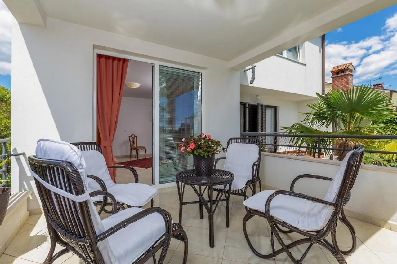 Holiday Apartment Suzana Rovinj 0*,  Croatia
