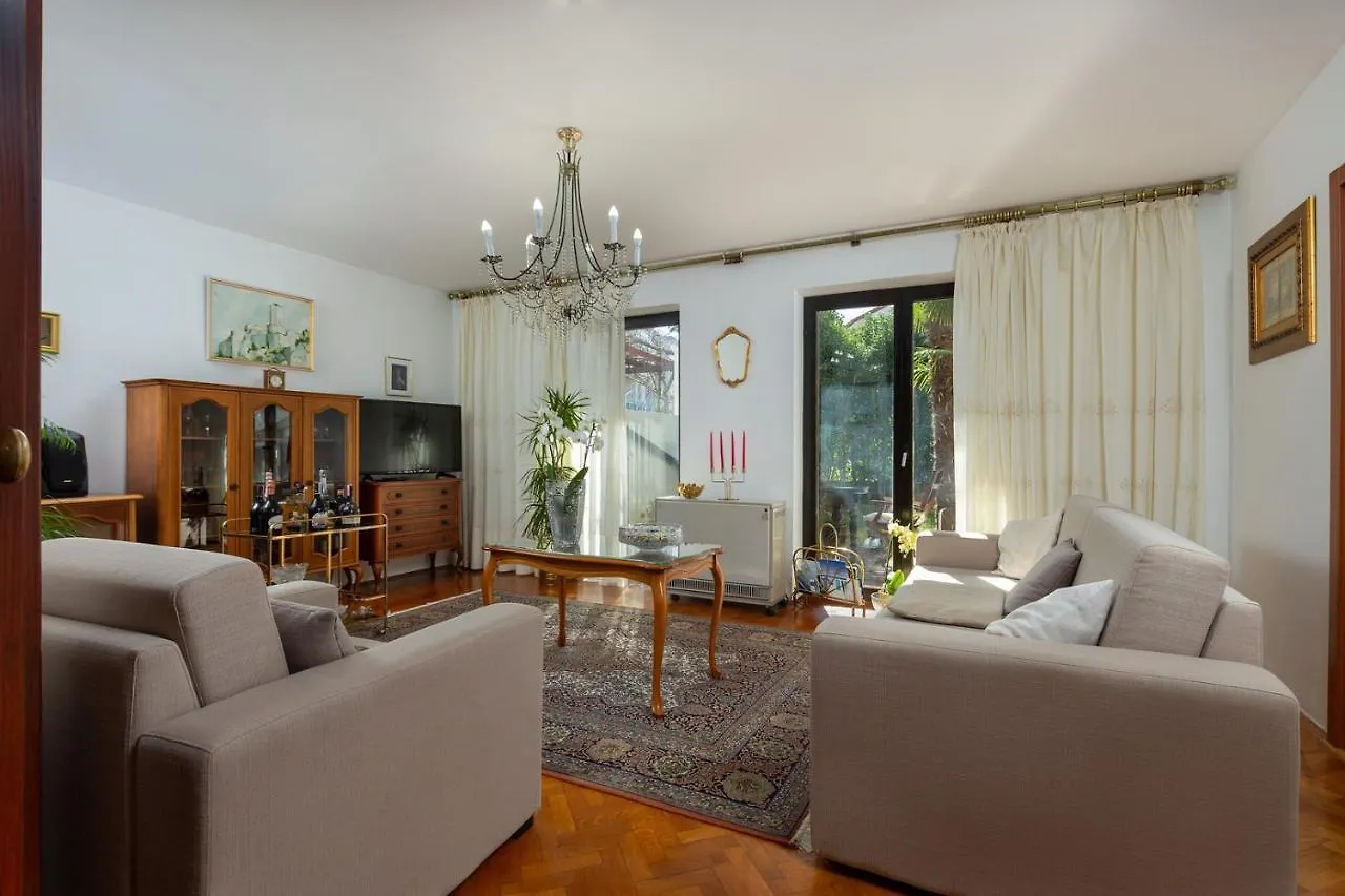 Holiday Apartment Suzana Rovinj Holiday home